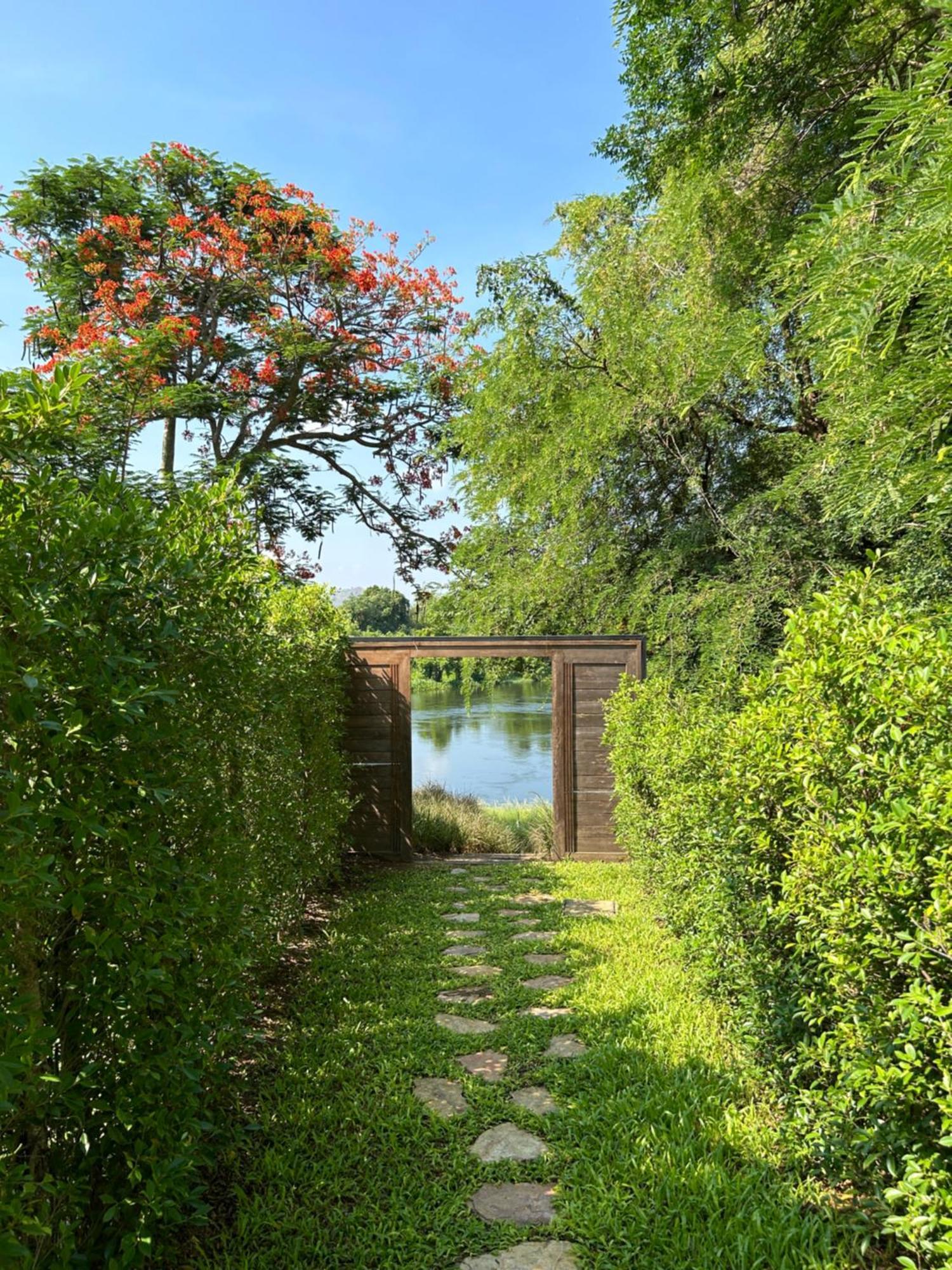 Rakmak Kan Resort & Cafe Kanchanaburi City Exterior photo